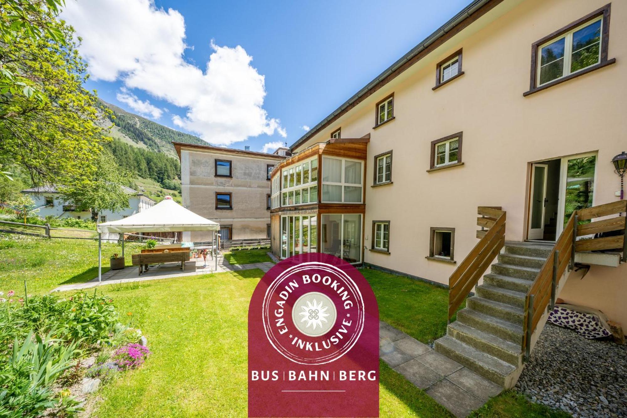 Chasa Plazza Gronda Apartment Lavin Bagian luar foto